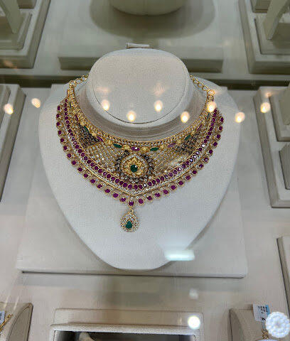 Malabar Gold and Diamonds - LuLu Hypermarket - Kuwaitat Al Ain - Dubai - +971 3 764 0916
