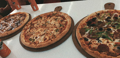 Italian pizza restaurant مطعم البيتزا الإيطالية - Ras al Khaimah - +971 3 755 5856