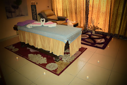 Lemon Tree Moon Spa - Fujairah - +971 55 756 6088