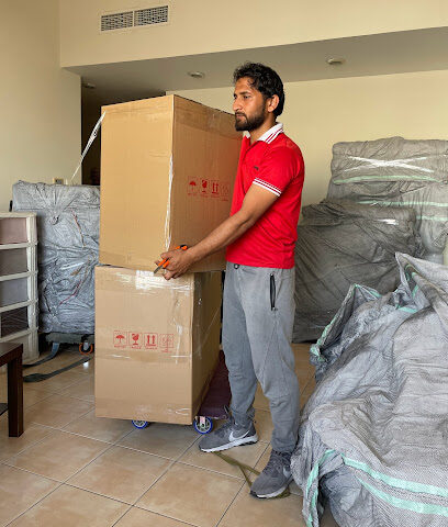 Movers force packing and moving services - Fujairah - +971 58 985 4042