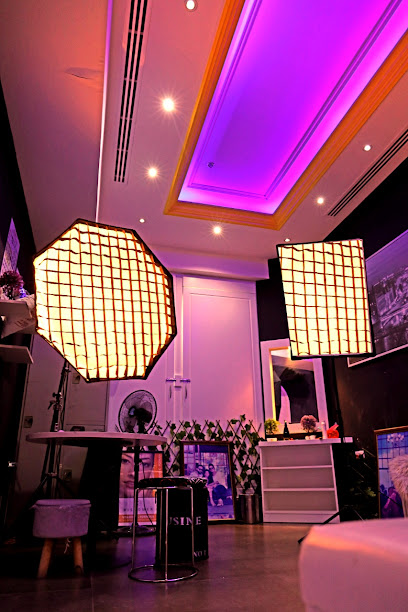 Photo Point Digital Studio - United Arab Emirates|Al Barsha - Al Barsha 1 - Dubai|Sheikha Noura Building