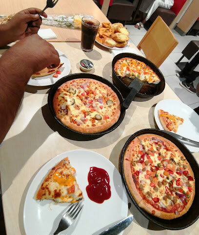 Pizza Hut - Ras al Khaimah - +971 600 569999