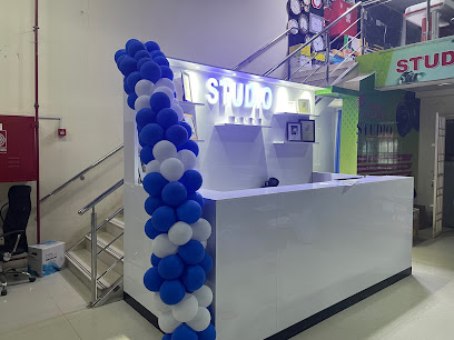 Pioneers Al Madina Studio - Ras al Khaimah - +971 56 515 0071