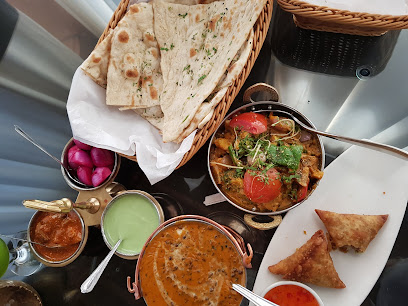 Indian Curry Restaurant - Dubai - +971 3 768 0400