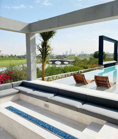 Escape Luxury - Dubai - +971 4 551 6876