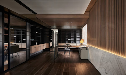 Royal Luxury Interiors L.L.C - Dubai - +971 2 446 6005