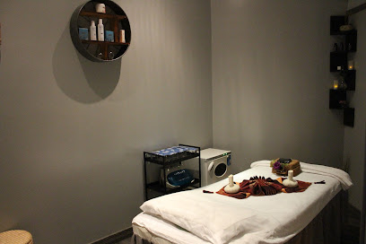 Soi Royaume Beauty Spa & Massage Center - Fujairah - +971 58 539 7688