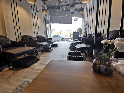 Mani & Pedi - Fujairah - +971 52 328 0751