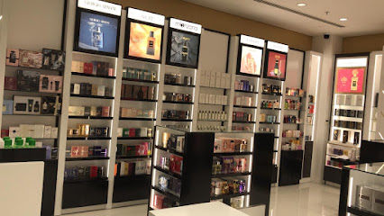 V Perfumes - Matajer Al Mirgab - Ras al Khaimah - +971 6 546 2557