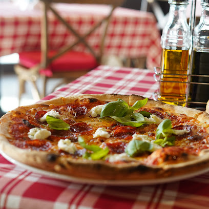 Mateos Pizzeria & Restaurant - Ras al Khaimah - +971 4 770 1187