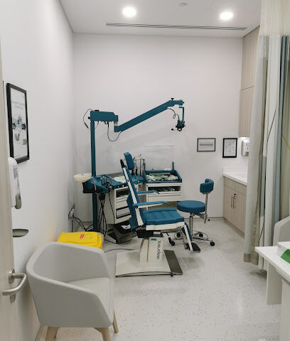 Dr. Hatem Dalati - Fujairah - +971 4 377 5500