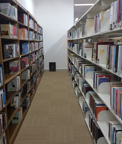 Khorfakkan Public Library - Sharjah - +971 9 238 6900