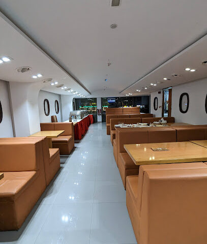 Houseboat restaurant - Dubai - +971 2 621 6999