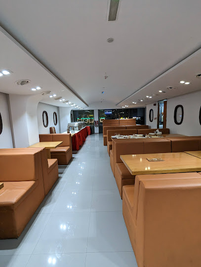 Houseboat restaurant - United Arab Emirates|Abu Dhabi|Old Airport Rd|Sheikh Rashid Bin Saeed Al Maktoum Street
