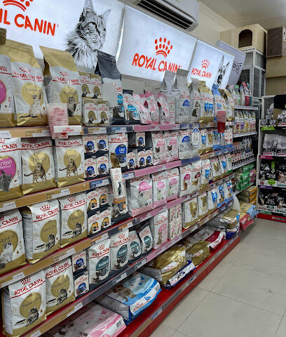 Happy Cat/Royal Canin Birds and Animals Trading - Ras al Khaimah - +971 55 630 0110