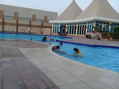 Swimming Pool @ Abu Dhabi Country Club - Fujairah - +971 2 657 7777