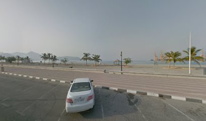 كورنيش خورفكان - RAK - +971 52 700 6940