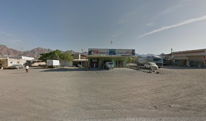 الساحل الشرقي للثلج والتبريد ice factory - Dubai -
