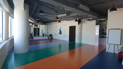 Sri Sri Yoga Studio - دبي - +971 800 265