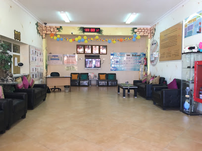 Umm Al Quwain basic education school - Sharjah - +971 6 765 2424