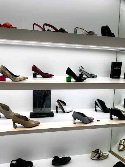 United Nude - United Arab Emirates|Downtown Dubai - Dubai|Second Floor|Fashion Avenue Dubai Mall