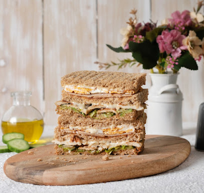 Healthy Green Restaurant - Sharjah - +971 7 223 9098