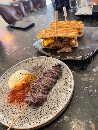 71 Steak and Grill - United Arab Emirates|Al Zahia - Sharjah|Sheikh Mohammed Bin Zayed Road Muwailih Commercial|City Center