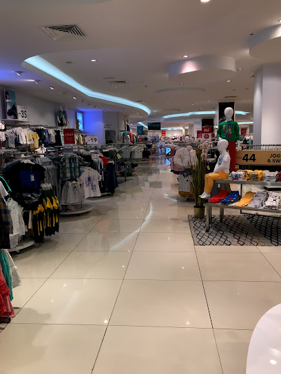 Babyshop (Centrepoint) - United Arab Emirates|Abu Dhabi|Zayed Bin Sultan St|Bawadi Mall