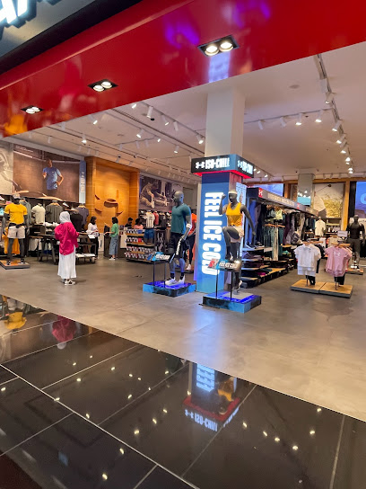 Under Armour - United Arab Emirates|Al Barsha 1 - Dubai|Mall of the Emirates - Al BarshaAl|4692+P8
