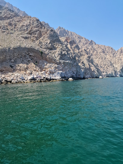 al saqr Travel & Tourism LLC | Ajman Branch - United Arab Emirates|Al Nakhil - Al Rumailah 1 - Ajman