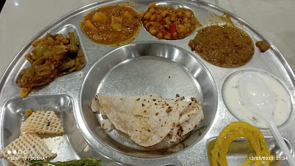 Bright Restaurant مطعم مضيء - Sharjah - +971 7 222 8771