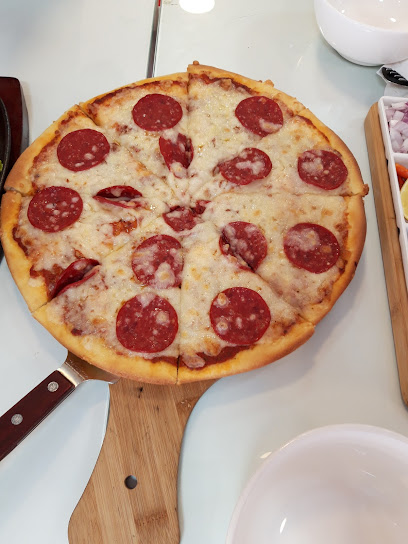Pizza & Pizza (El Batangueno) - United Arab Emirates|Al Majaz - Al Majaz 2 - Sharjah|Jamal Abdul Naser St|Atlas Tower
