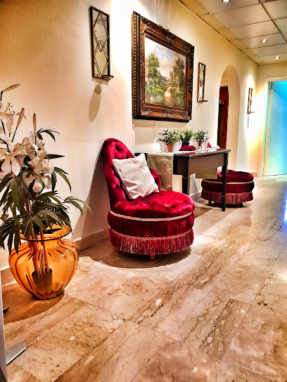 Mosaic Nails & Spa Center - United Arab Emirates|Al Manhal - Abu Dhabi|Al Karamah St
