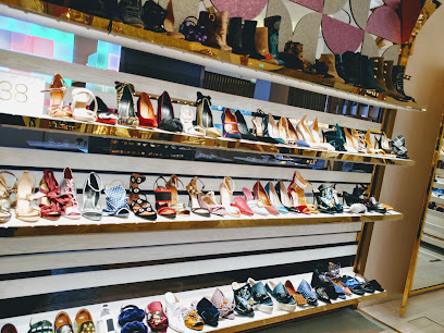 Level Shoes - Sharjah - +971 800 5383573