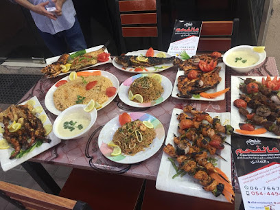 مطعم وكافتيرياء عالفحم للماكولات البحرية والمشاوي والمندي - Sharjah - +971 6 766 7676