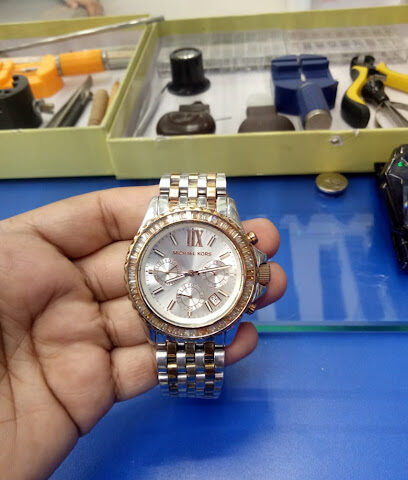 Watch Repairing Service Dubai - Umm Al Quawain - +971 4 234 0347