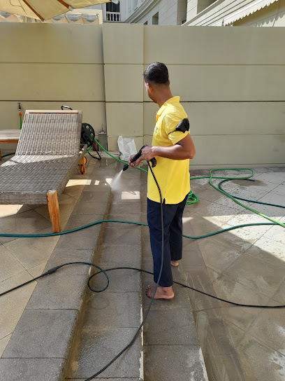 Sparkling Windows Cleaning Services - United Arab Emirates|Business Bay - Dubai|Floor 20 - Burj Khalifa St|Prime Business Tower