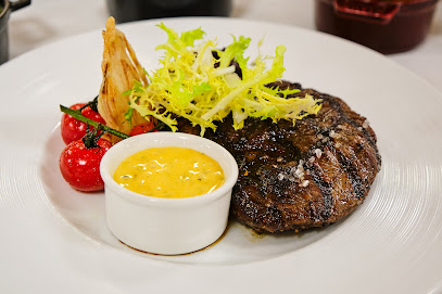 Ray's Grill American Steakhouse - Sharjah - +971 2 811 5666