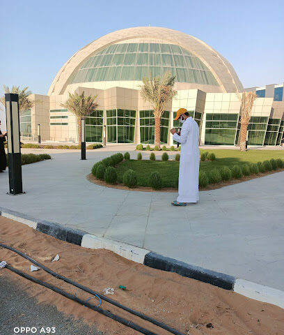 Umm Al Quwain University - Umm Al Quawain - +971 6 766 5597