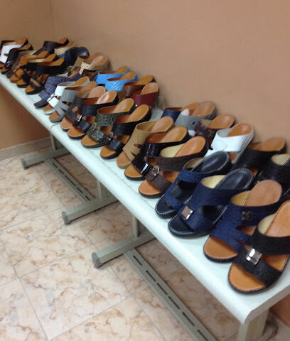 محل تفصيل نعل مارسينى - Sharjah - +971 50 288 4045