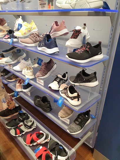 Skechers - United Arab Emirates|Abu Dhabi|Hazza Bin Zayed Street