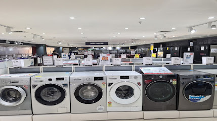 Izhaan Used Home Appliances Buyer/Seller - Umm Al Quawain - +971 52 482 6084