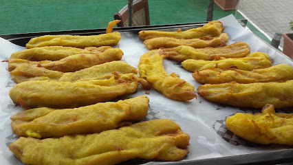Al Munawar Restaurant - Sharjah - +971 6 749 7552