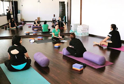 Thousand Petaled Lotus Yoga Center | Yoga Teacher Training & Daily Yoga Classes | Dubai - إمارة الشارقةّ - +971 55 529 7704