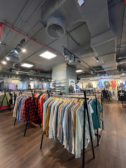 Black Market Premium Clothing - United Arab Emirates|Abu Dhabi|electra street old honda showroom building sun and sands sports
