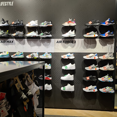 Nike Store - Sharjah - +971 2 667 0983