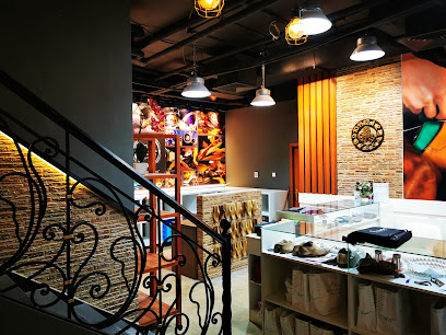 Mavi Shoetique - Sharjah - +971 2 634 1100