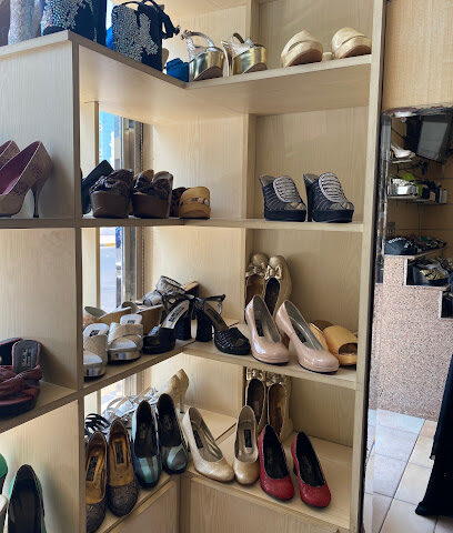 Golden Shoes - Sharjah - +971 2 621 9419