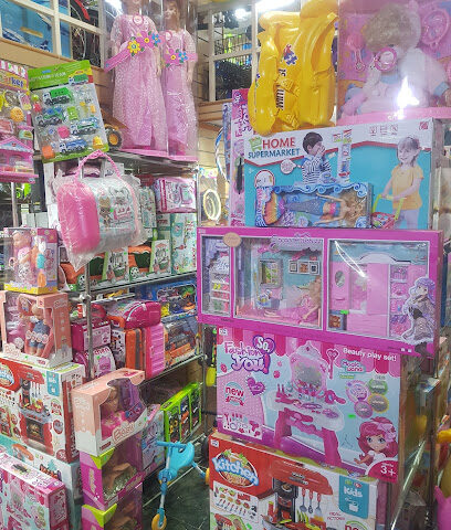 Baby home ummul quwain - Sharjah - +971 55 877 0648