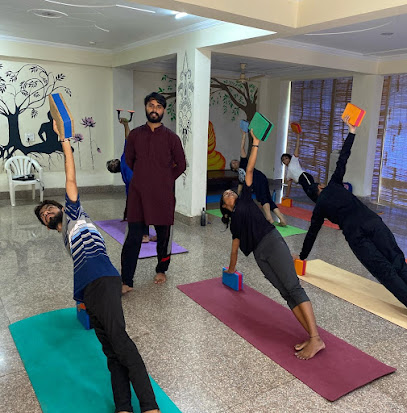 SKM YOGA DUBAI - إمارة الشارقةّ - +971 58 957 3844